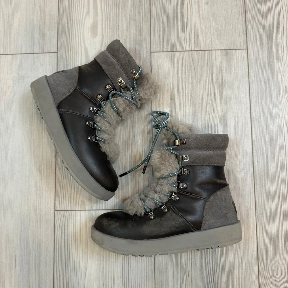 UGG Viki Waterproof Classic Boots for Woman 6 Gray Leather Suede Vibram